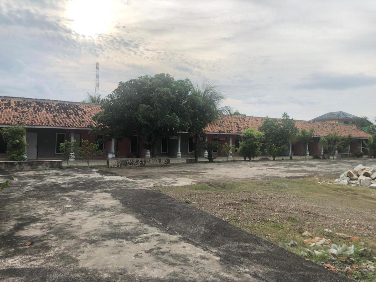 Hotel Arjuna Baturaja  Exterior foto